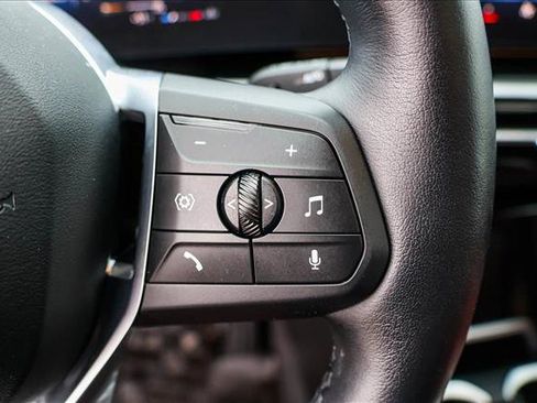 Used 2024 BMW X1 xDrive28i w/ Premium Package image 16