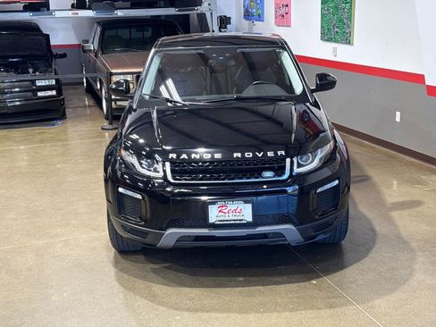 Used 2017 Land Rover Range Rover Evoque SE Premium image 39