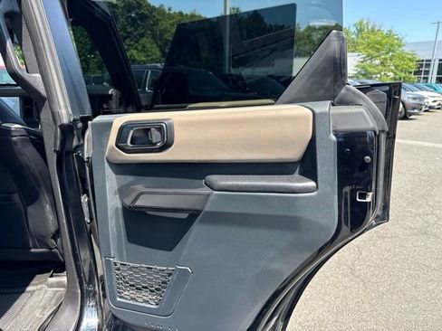 Used 2024 Ford Bronco Wildtrak AWD/4WD image 38