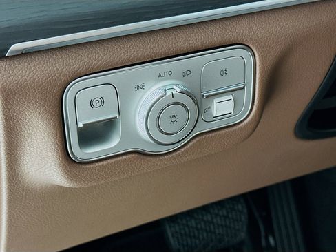 New 2026 Mercedes-Benz GLE 350 4MATIC image 11