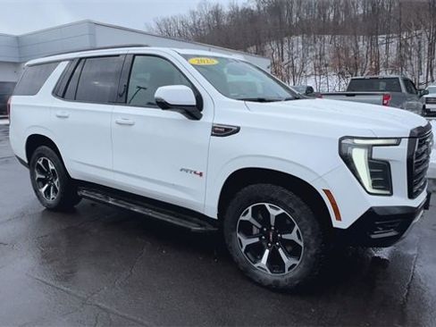 Used 2025 GMC Yukon AT4 image 2
