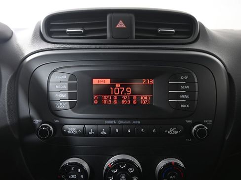 Used 2014 Kia Soul image 26