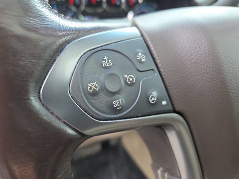 Used 2015 Chevrolet Suburban LTZ AWD/4WD image 12
