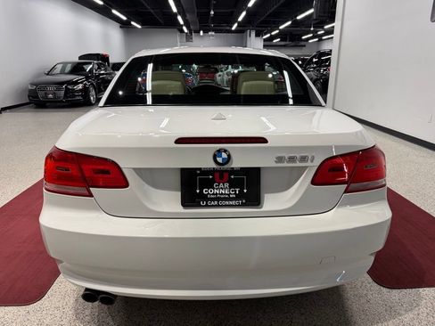 Used 2010 BMW 328i Convertible RWD image 63