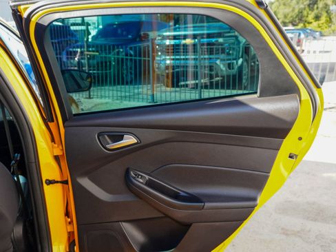 Used 2014 Ford Focus ST image 16