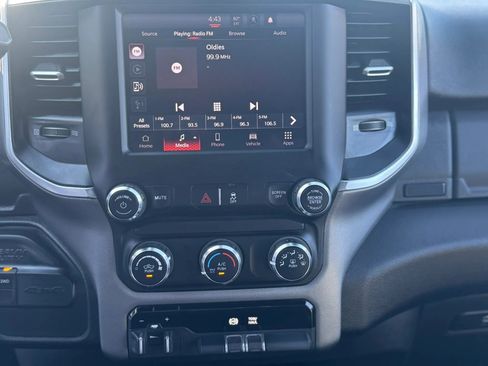 Used 2024 RAM 3500 Big Horn image 18