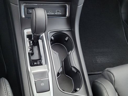 New 2026 Subaru Ascent Limited AWD/4WD image 13