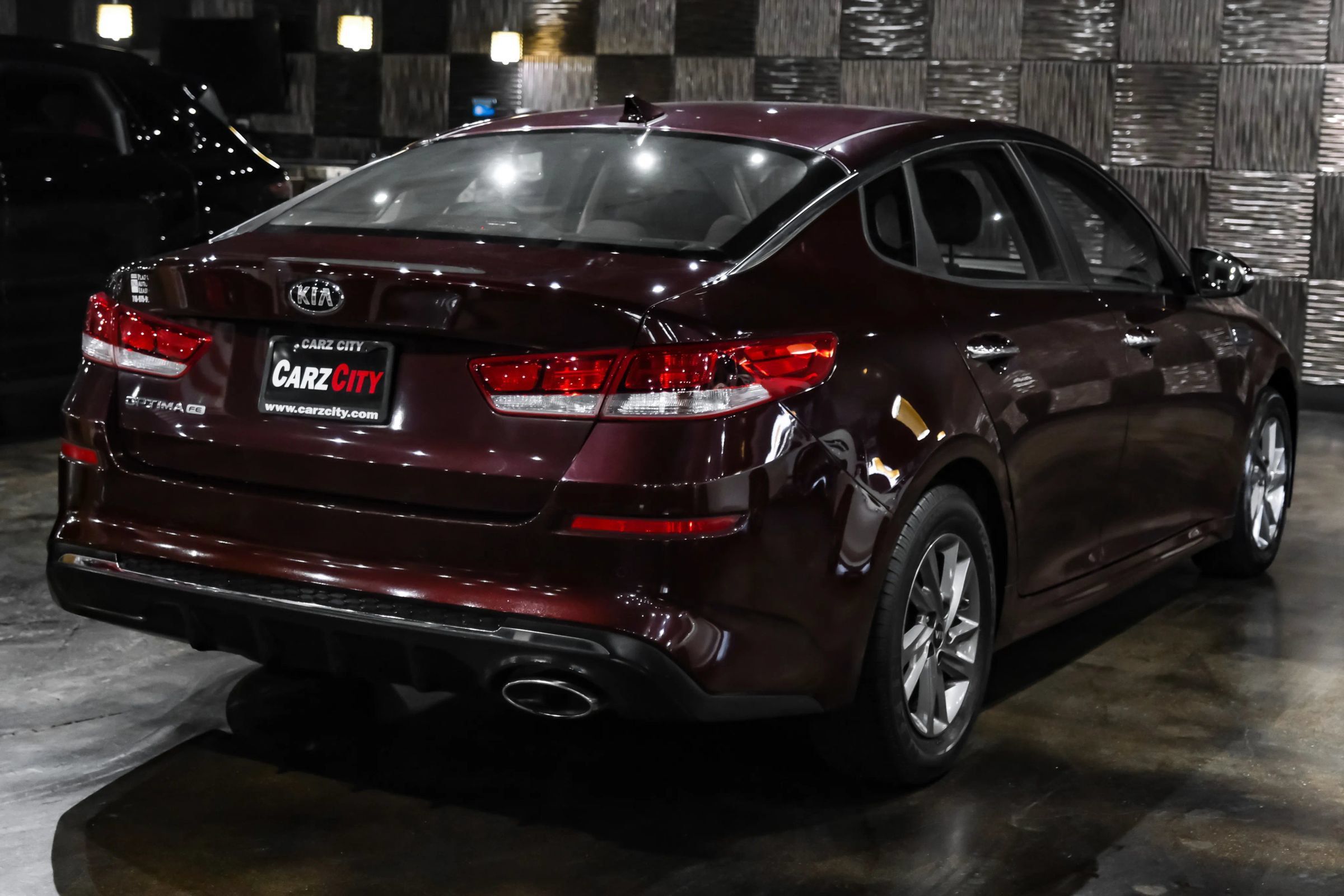 Used 2019 Kia Optima LX FWD image 7
