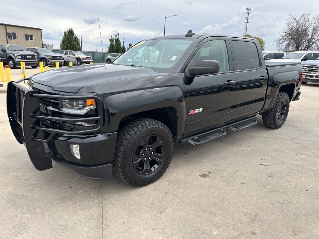 Used 2018 Chevrolet Silverado 1500 LTZ Z71 w/ LTZ Plus Package AWD/4WD image 31