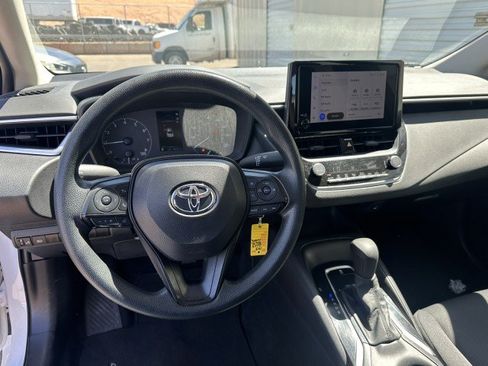 Used 2024 Toyota Corolla LE FWD image 6