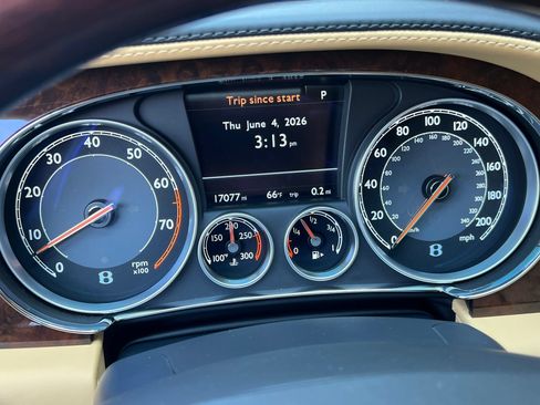 Used 2014 Bentley Flying Spur W12 AWD/4WD image 26
