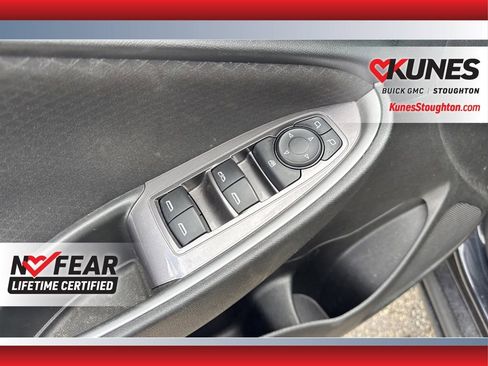 Used 2023 Chevrolet Malibu LT FWD image 21