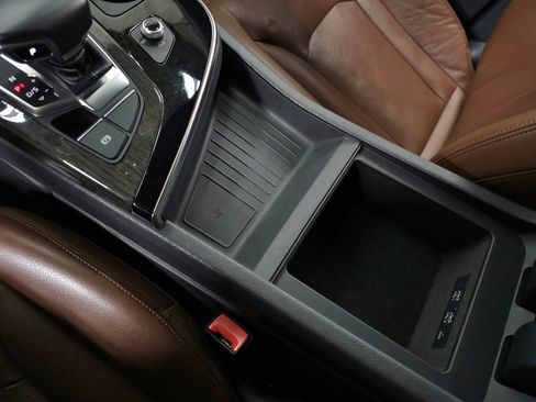 Used 2018 Audi Q7 3.0T Prestige w/ Prestige Package image 38