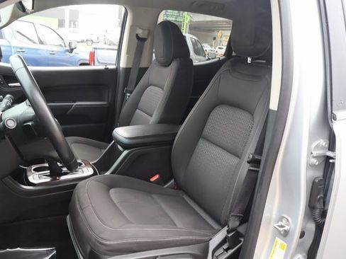 Used 2016 GMC Canyon SLE w/ SLE Convenience Package image 11