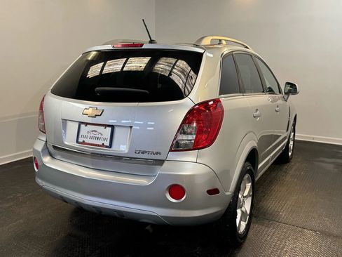 Used 2014 Chevrolet Captiva Sport LT w/ Convenience Package image 3