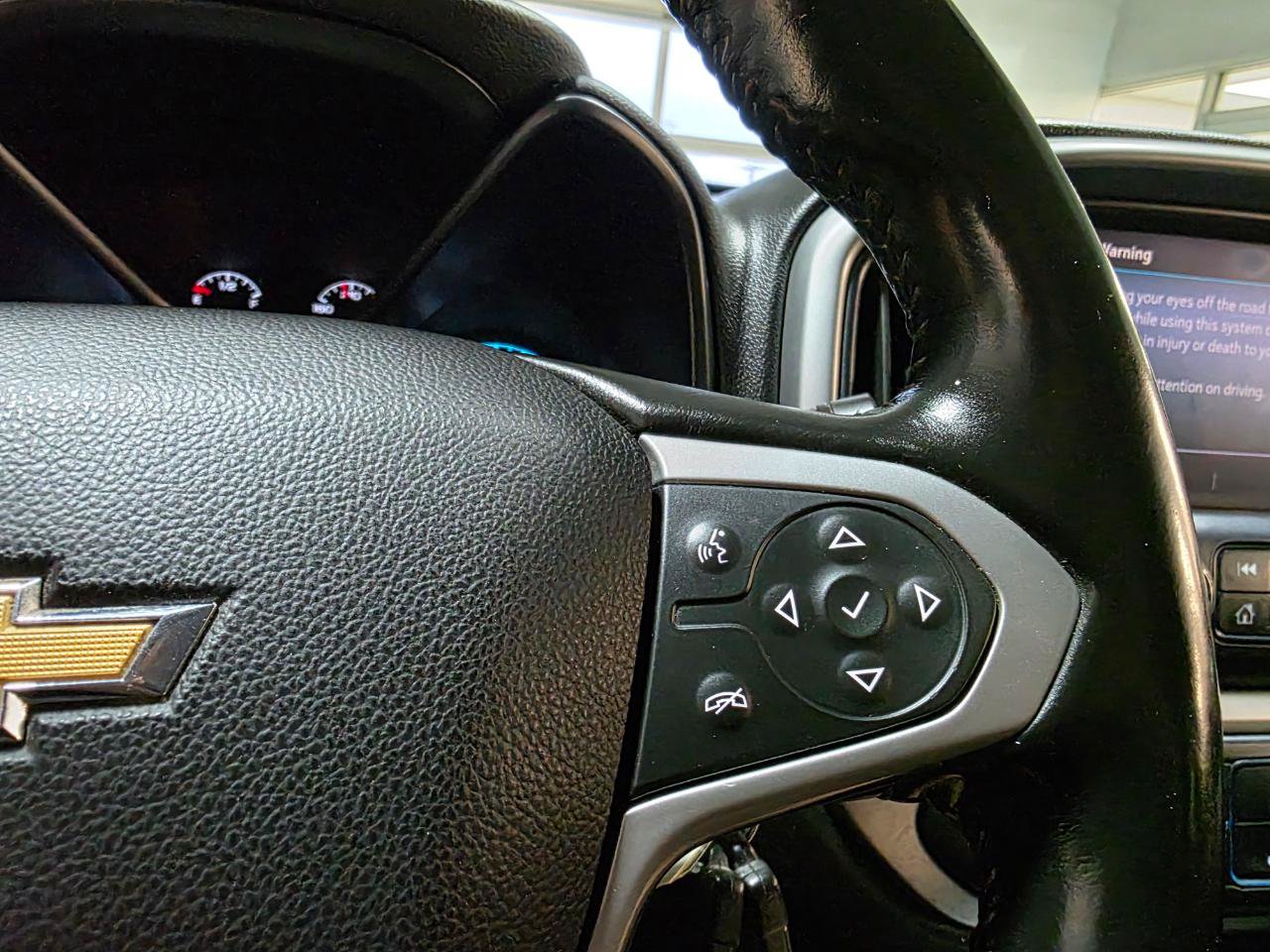 Used 2021 Chevrolet Colorado LT w/ Fleet Safety Package RWD image 25