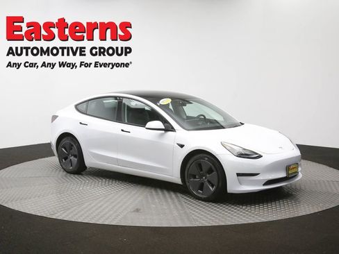 Used 2023 Tesla Model 3 Standard Range RWD image 45
