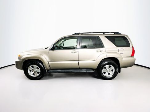 Used 2008 Toyota 4Runner SR5 image 4