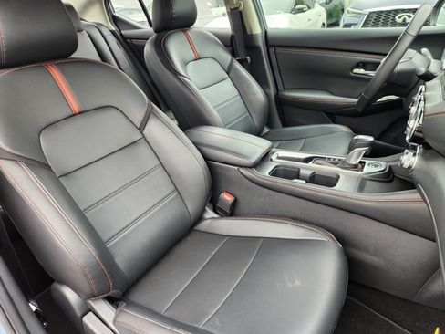 Certified 2025 Nissan Sentra SR w/ SR Premium Package FWD image 14