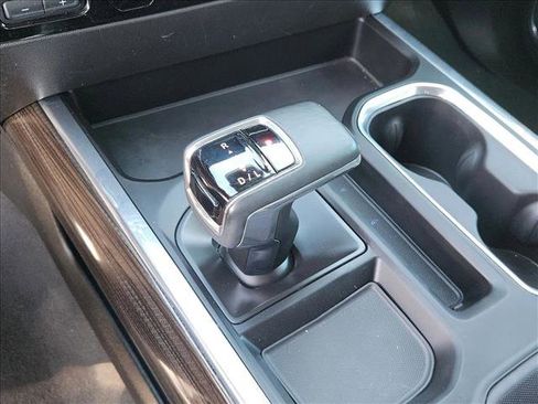 Used 2023 Chevrolet Silverado 1500 RST image 16