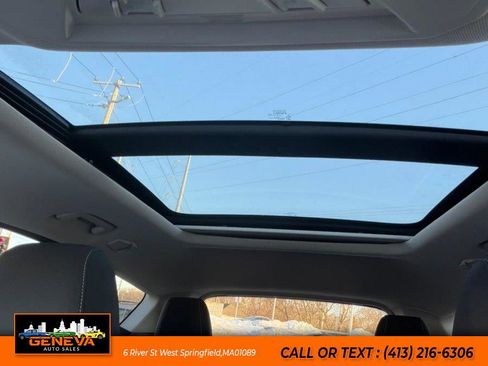 Used 2017 Ford Escape SE w/ Equipment Group 201A image 20