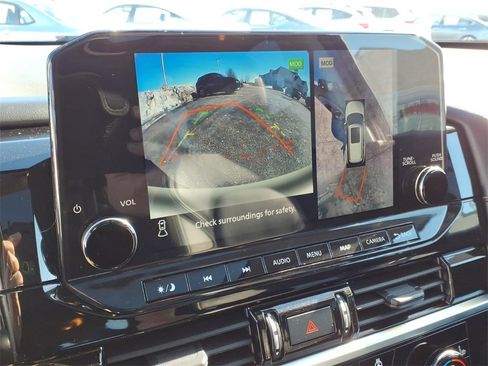 Certified 2023 Nissan Pathfinder SL w/ SL Premium Package image 23