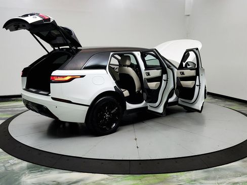 Used 2020 Land Rover Range Rover Velar R-Dynamic S AWD/4WD image 11