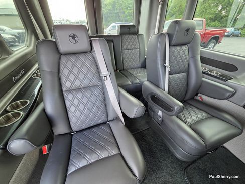 Used 2021 Ford Transit 250 Medium Roof AWD image 13