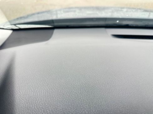 Used 2025 Toyota Camry LE image 34