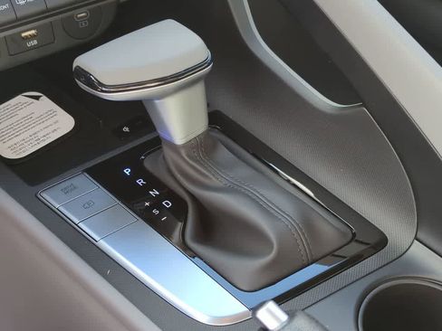 New 2026 Hyundai Elantra Sport FWD image 33