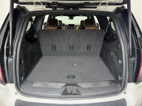 Used 2024 Chevrolet Suburban High Country w/ Max Trailering Package AWD/4WD image 8