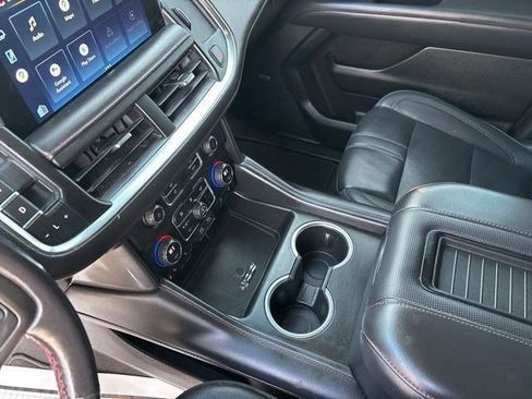 Used 2022 Chevrolet Tahoe RST w/ Luxury Package image 25