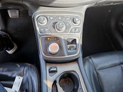 Used 2015 Chrysler 200 C w/ Navigation & Sound Group I image 26