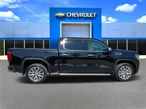 Used 2023 GMC Sierra 1500 Denali w/ Denali Reserve Package image 2