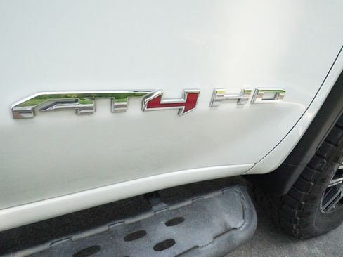 Used 2022 GMC Sierra 2500 AT4 w/ AT4 Preferred Package AWD/4WD image 43