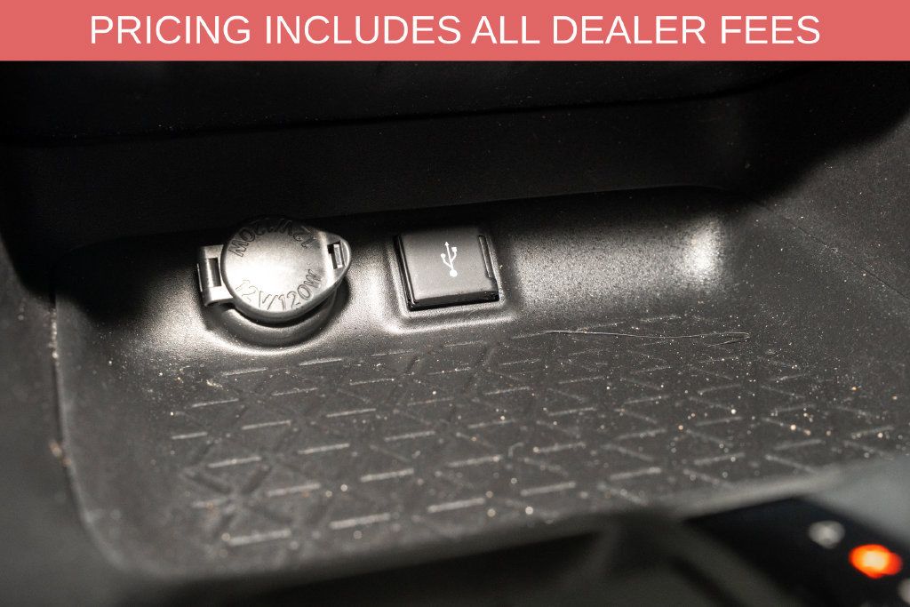 Certified 2022 Toyota RAV4 LE FWD image 14