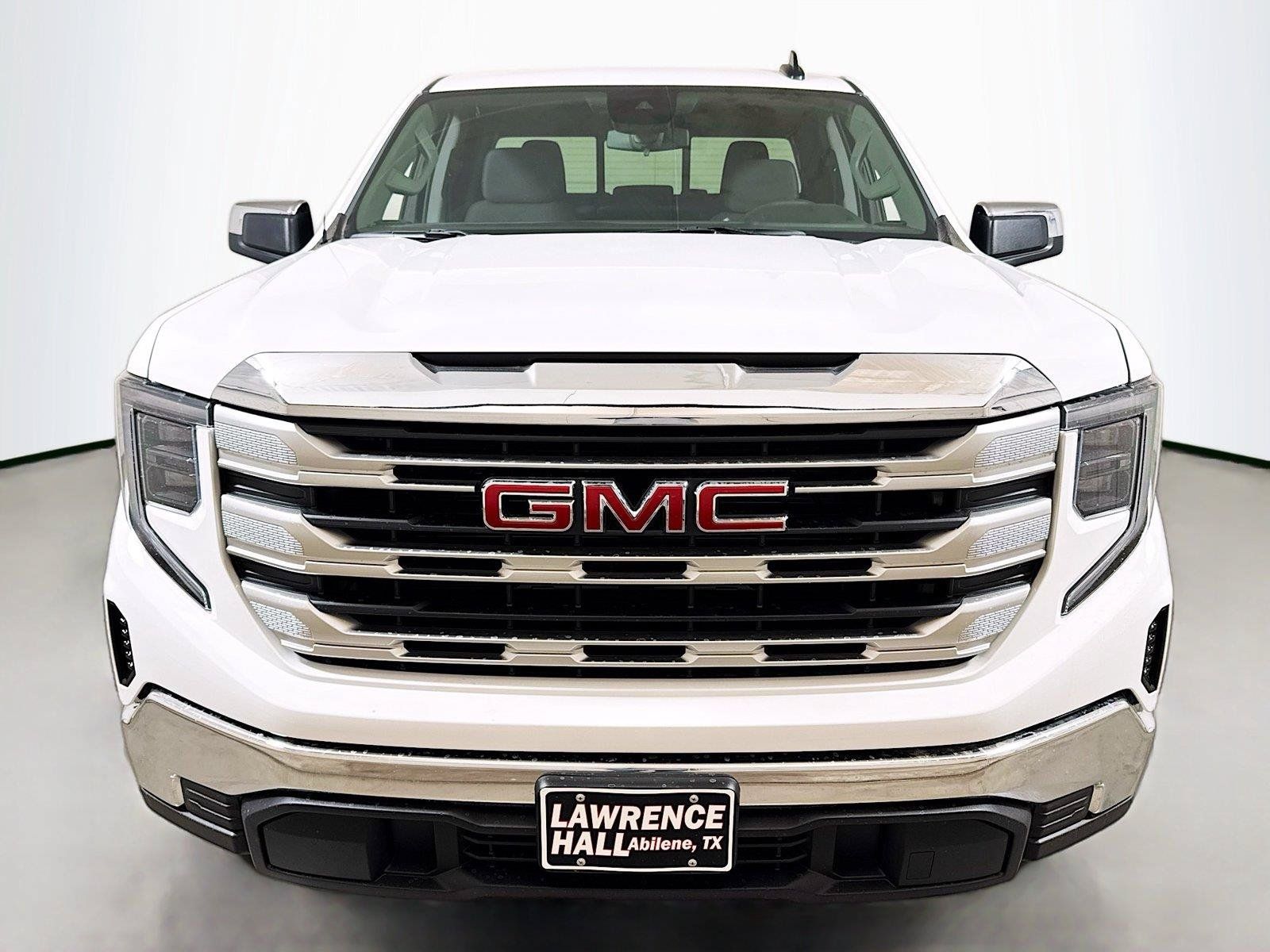 New 2026 GMC Sierra 1500 SLE w/ Preferred Package RWD image 2