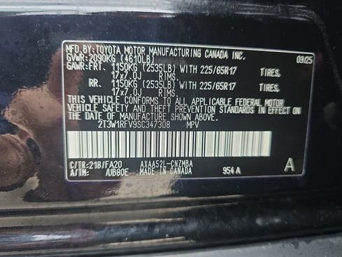 Used 2025 Toyota RAV4 XLE image 67
