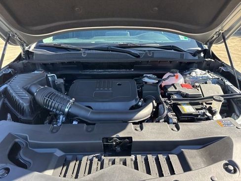 New 2025 Chevrolet Blazer LT w/ Convenience Package image 32