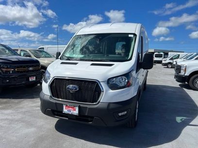 New 2025 Ford Transit 250 148 Medium Roof w/ Exterior Upgrade Package