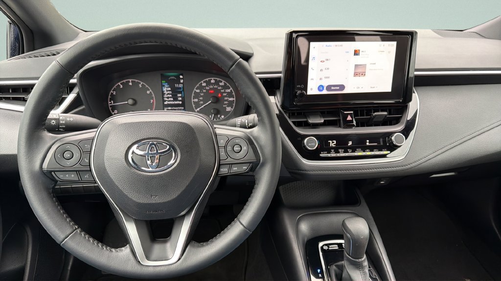 Used 2024 Toyota Corolla SE FWD image 18