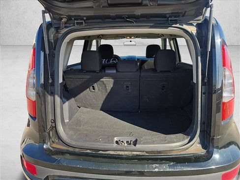 Used 2012 Kia Soul + image 17