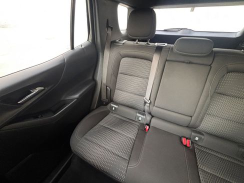 Used 2025 Chevrolet Equinox LT image 39