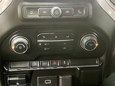 Used 2020 Chevrolet Silverado 1500 Custom Trail Boss w/ Custom Convenience Package image 16