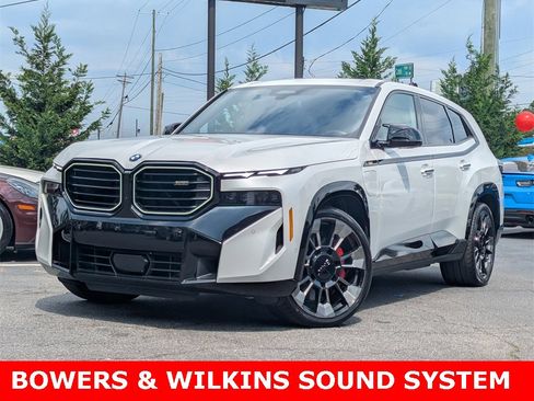 Used 2023 BMW XM w/ M Driver's Package image 2