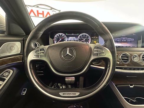 Used 2014 Mercedes-Benz S 63 AMG 4MATIC Sedan image 33