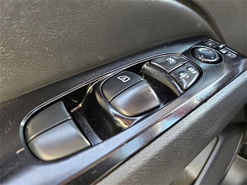 Used 2023 Nissan Altima 2.5 SV image 30