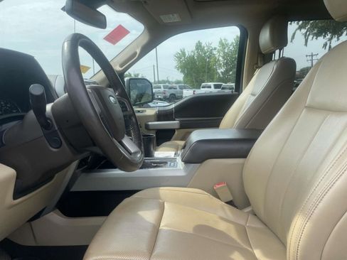 Used 2018 Ford F150 Lariat w/ Equipment Group 502A Luxury AWD/4WD image 13