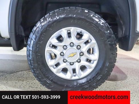 Used 2024 Chevrolet Silverado 2500 LTZ w/ LTZ Convenience Package image 38