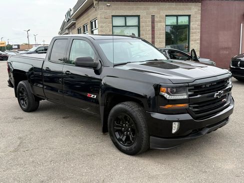 Used 2016 Chevrolet Silverado 1500 LT w/ Midnight Edition AWD/4WD image 3